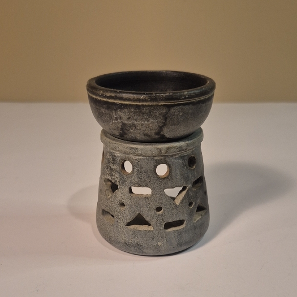 VINTAGE Home Decor Soapstone Fragrance Essential Oil Burner - Picture 2 of 14